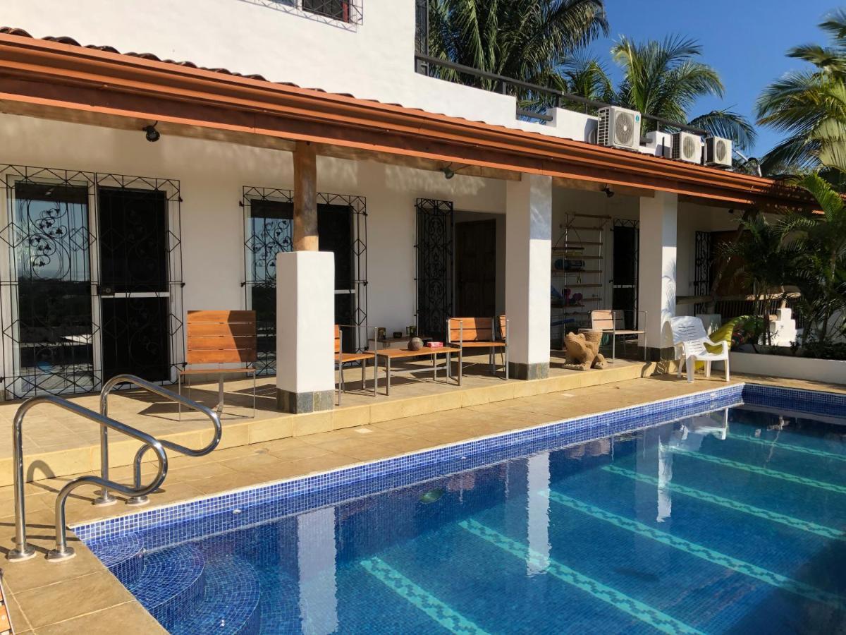 Puesta Del Sol Hotell Quepos Exteriör bild